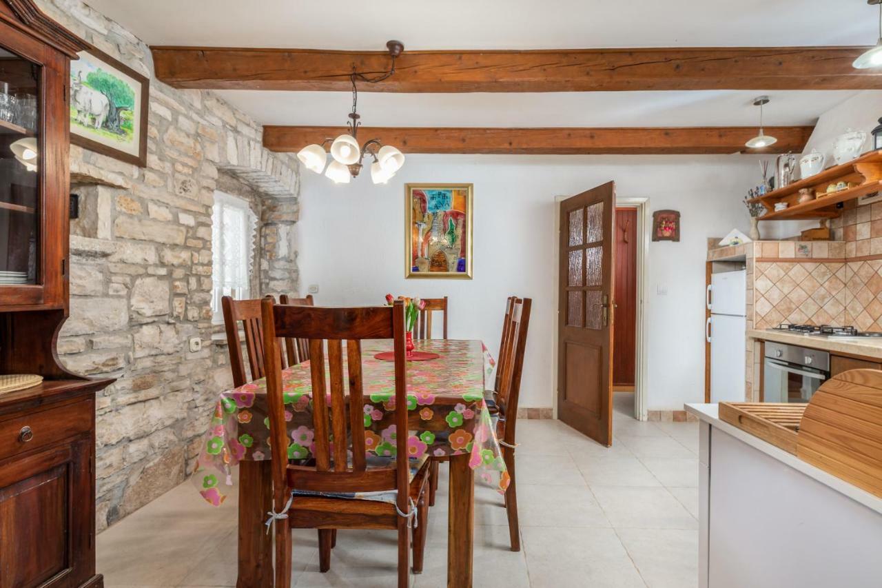 Holiday Home Ana Kanfanar Exterior foto