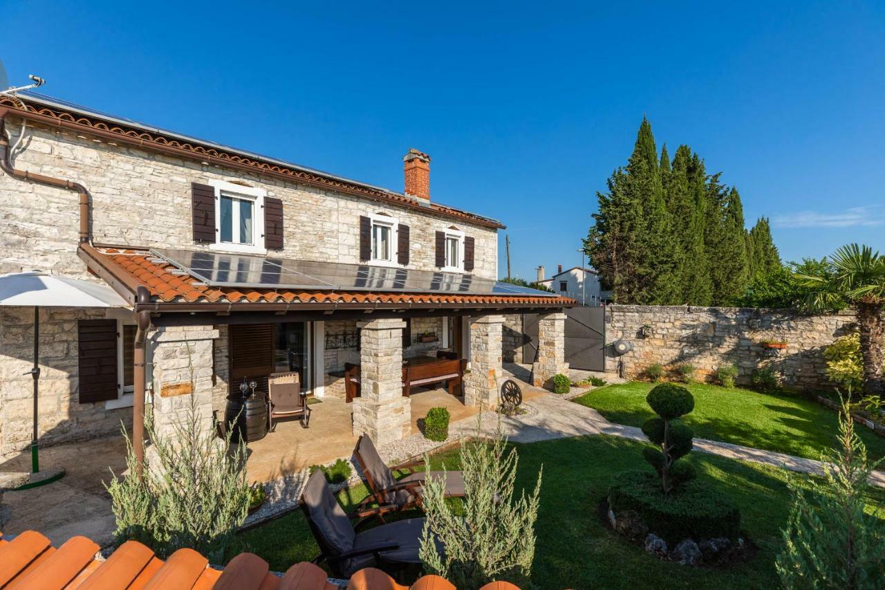 Holiday Home Ana Kanfanar Exterior foto