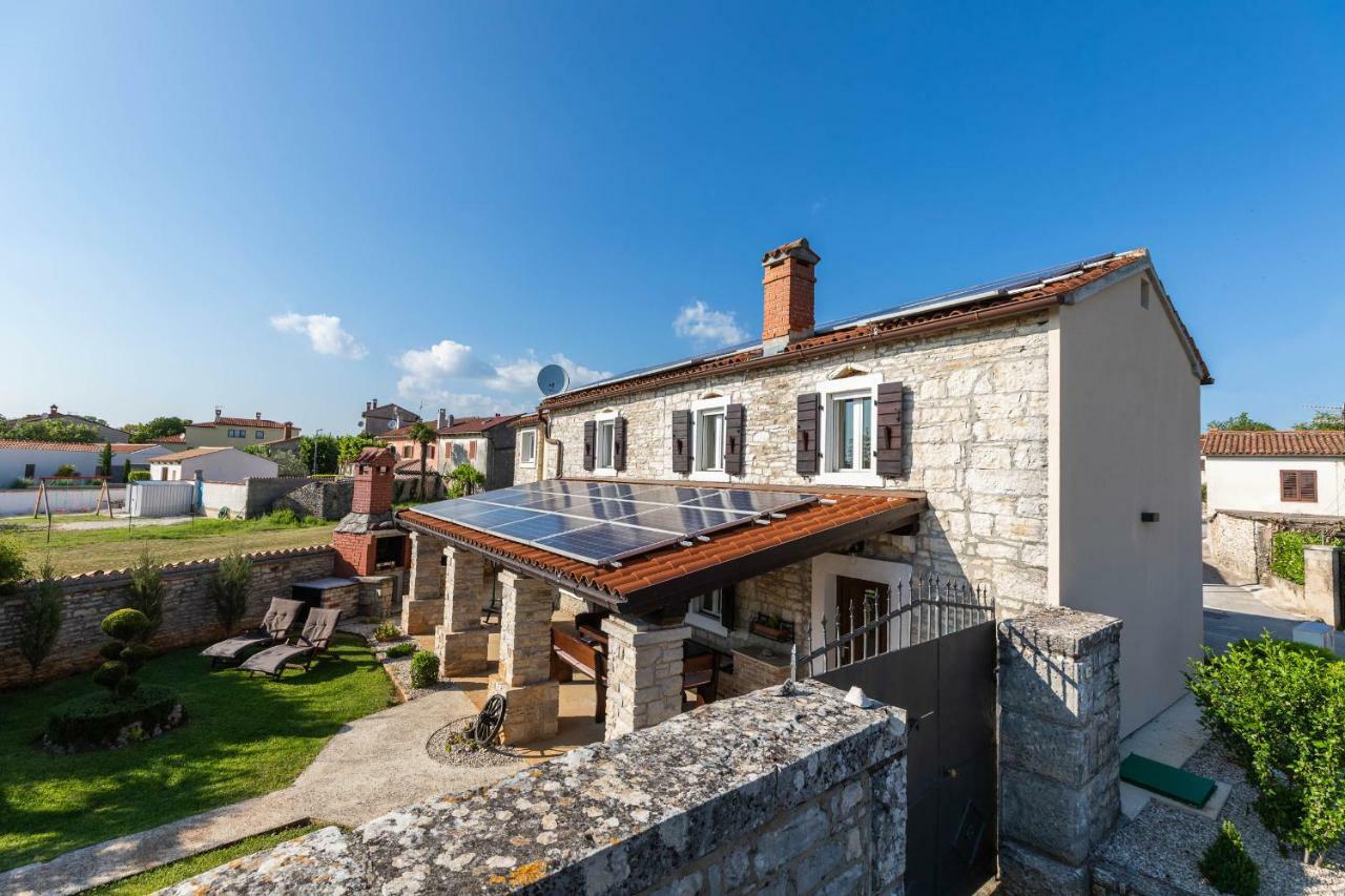 Holiday Home Ana Kanfanar Exterior foto